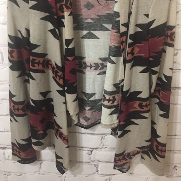 Aztec XS top - Picture 2 of 6